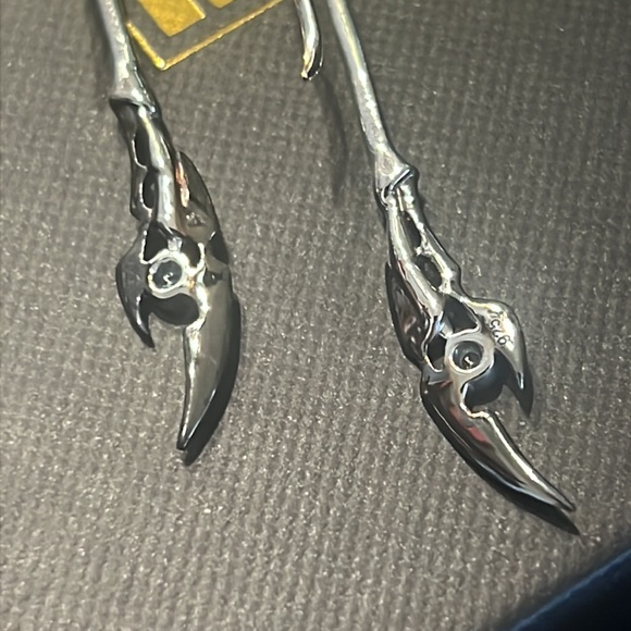 Loki scepter earrings - Picture 11 of 13